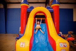 CBC 03.27.22 31 1652723010 Primary Castle Bounce and Slide Combo- Wet